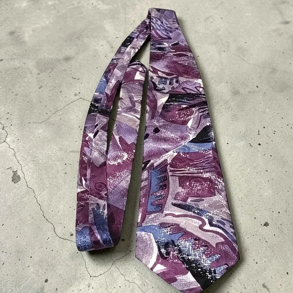Vtg 90s Bugatti Mens Silk Tie Purple Abstract Geometric Brushstroke Italian Silk